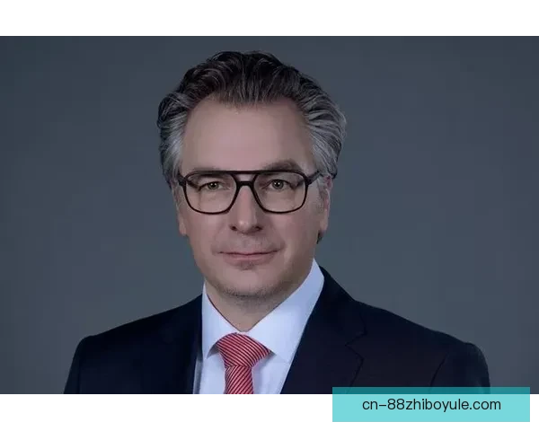 梅赛德斯欧文年内卸任设计总监