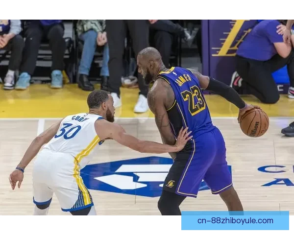 库里期待健康波神正是理想中锋